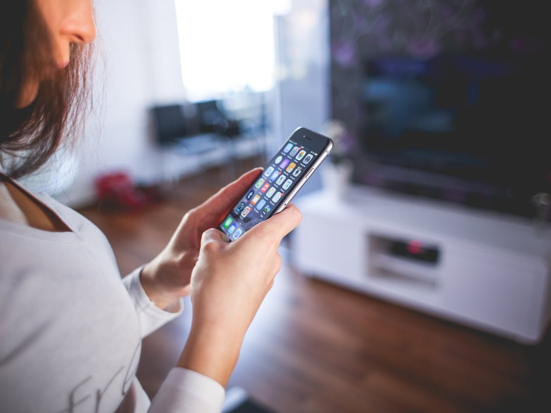 ChatGPT chega a aparelhos IOS sem envolver custos entre Apple e OpenAI